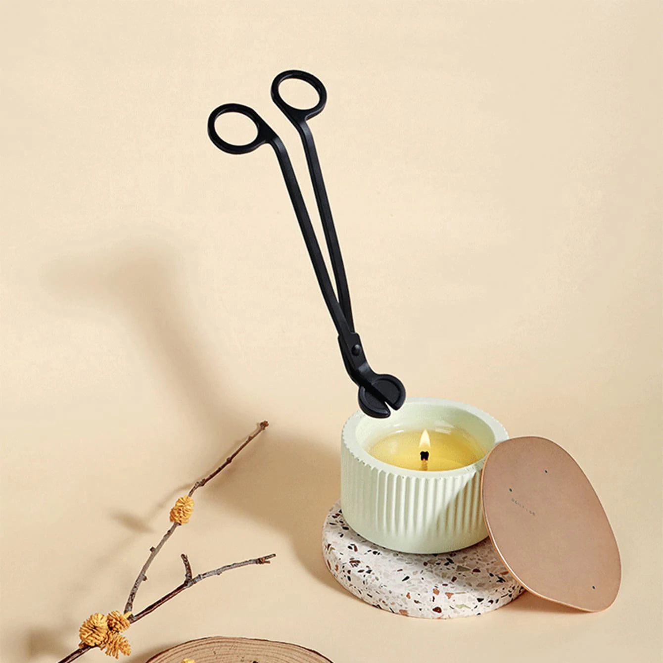 Kerzendochtschere aus Metall zum sicheren Kürzen von Dochten