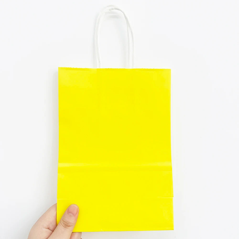 Vielseitige Kraftpapier Geschenktüten mit Griffen für Anlässe