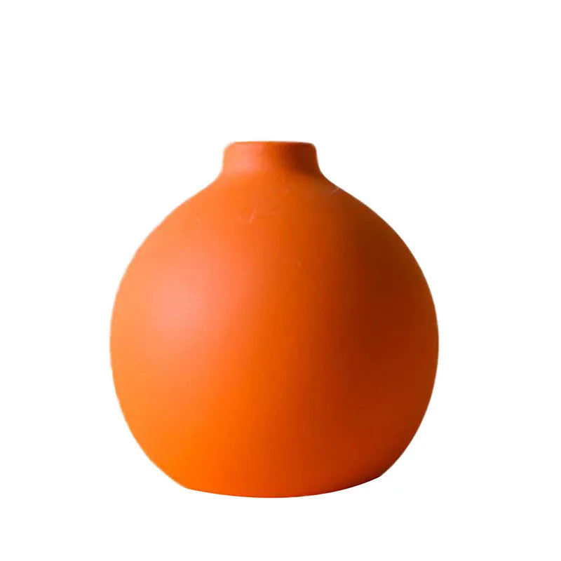 Nordische Keramik Vase. Stilvolle Deko für Tisch, Regal, Esszimme