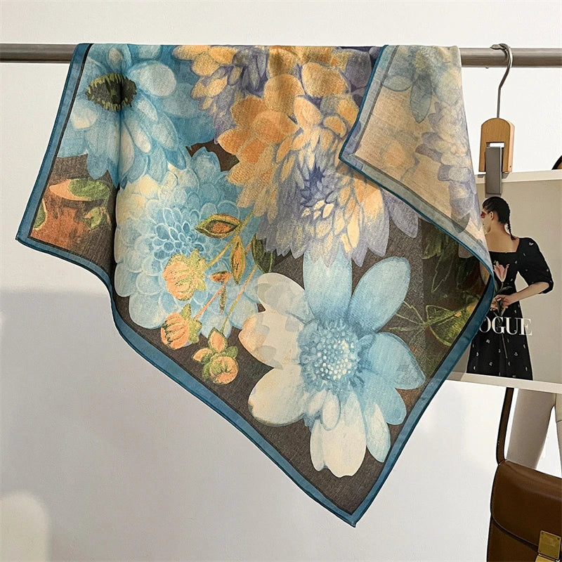 Vielseitiges Halstuch mit Druckmuster für Damen und alle Jahreszeiten