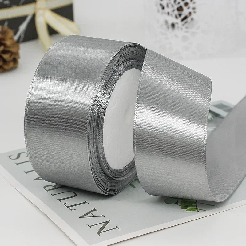 Vielseitiges Satinband für Geschenke und Dekoration 22 Meter Rolle