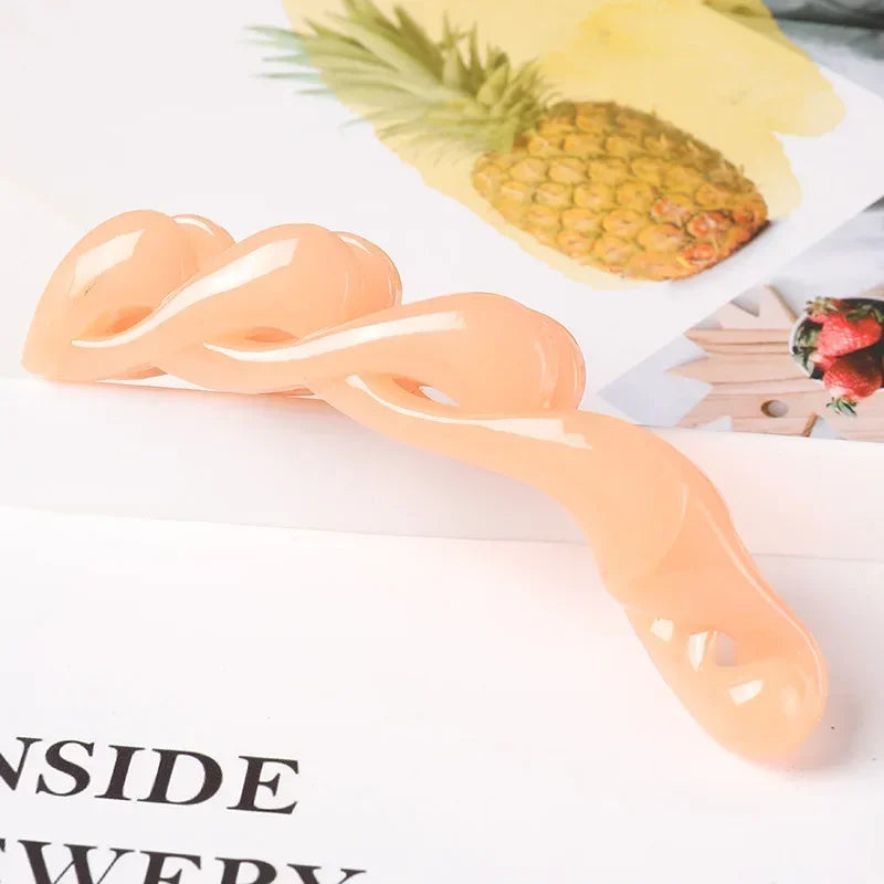 Leichte Bananen Haarspange für ordentliche hohe Pferdeschwänze