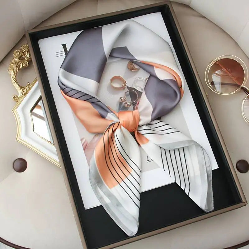 Modischer Hahnentritt Quadratschal für Damen – vielseitig tragbar