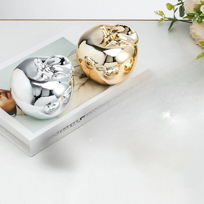 Modernes Keramik Apfeldekor für stilvolle Wohnraumgestaltung