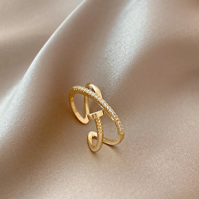 Eleganter Zirkonia Ring für Frauen – Ewigkeit und Verlobungsschmuck