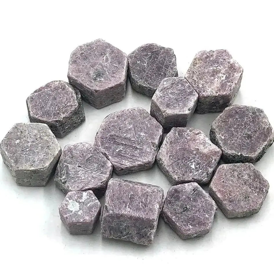 Naturstein Rubin Korund Rohstein Heilkristall Energie Mineralkristall Quarz