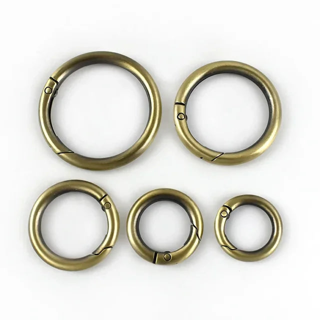 Metallfederring Schnallen Set mit Karabinern für Taschen und Gürtel