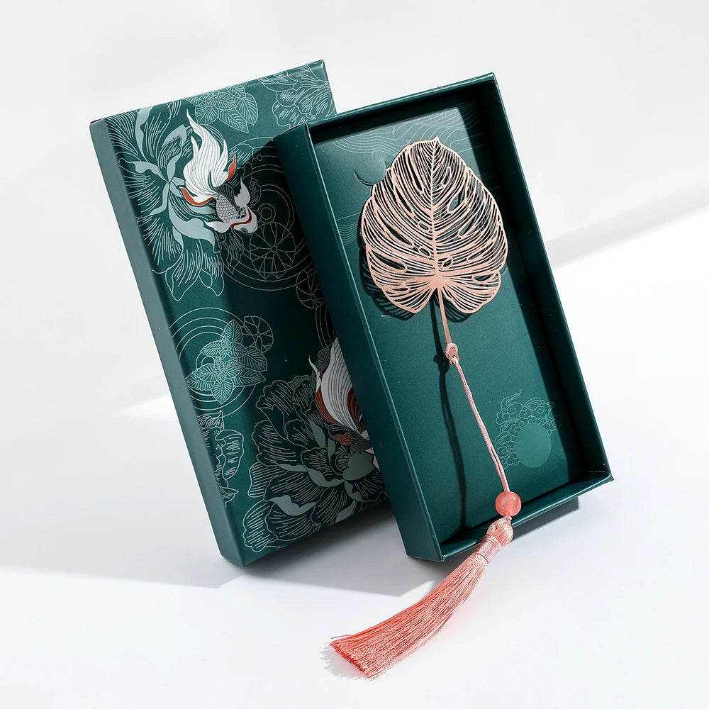 Hohles Messing-Lesezeichen mit Blumenmotiv für Buchliebhaber