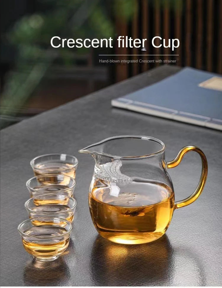 Verdickte Glas Teetasse mit hitzebeständigem Silikongriff und integriertem Teefilter