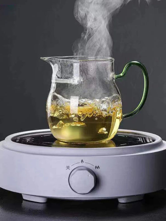 Verdickte Glas Teetasse mit hitzebeständigem Silikongriff und integriertem Teefilter