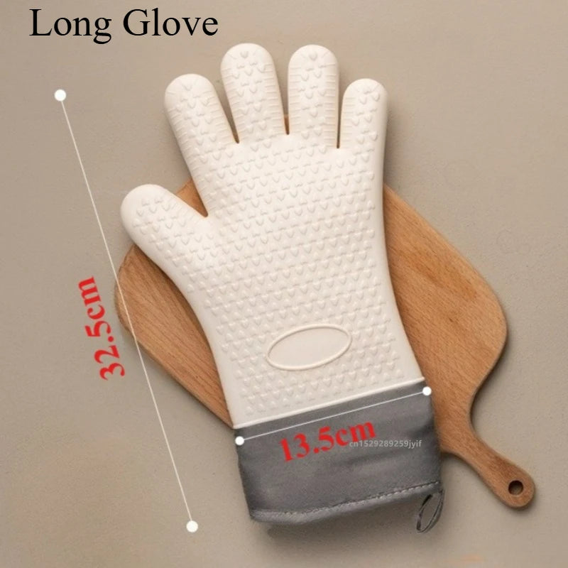 Hitzebeständige Silikonhandschuhe zum Backen und BBQ mit Anti-Rutsch