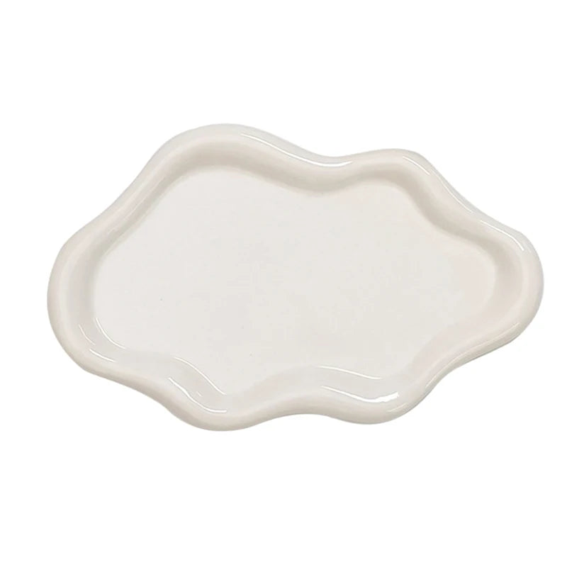 Kreatives Schmuckablage Tablett in Wolkenform aus Keramik