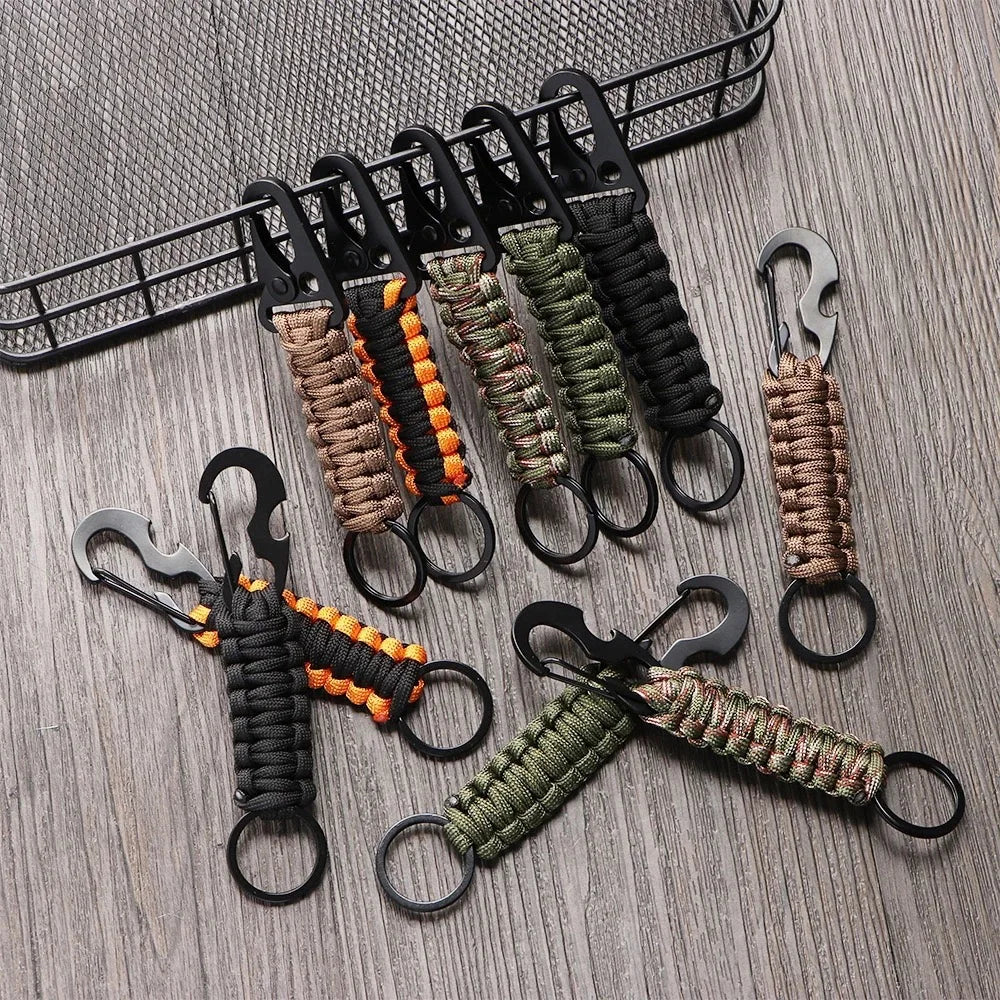 Multifunktionaler Paracord-Schlüsselanhänger mit Karabiner - Flaschenöffner – robust - vielseitig
