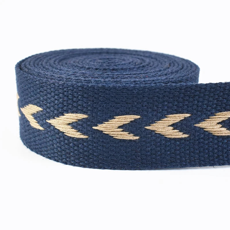 Vielseitiges 38mm Jacquard Gurtband aus Polyester Baumwolle zum Nähen