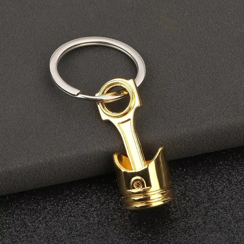 Robuster Edelstahl Schlüsselanhänger im Autoteile-Design – Perfektes Männergeschenk