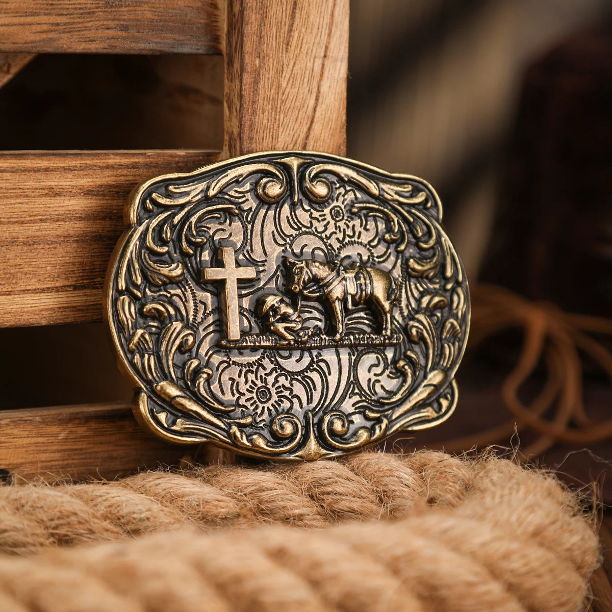 Einzigartige Western Gürtelschnalle aus Metall für besonderen Stil