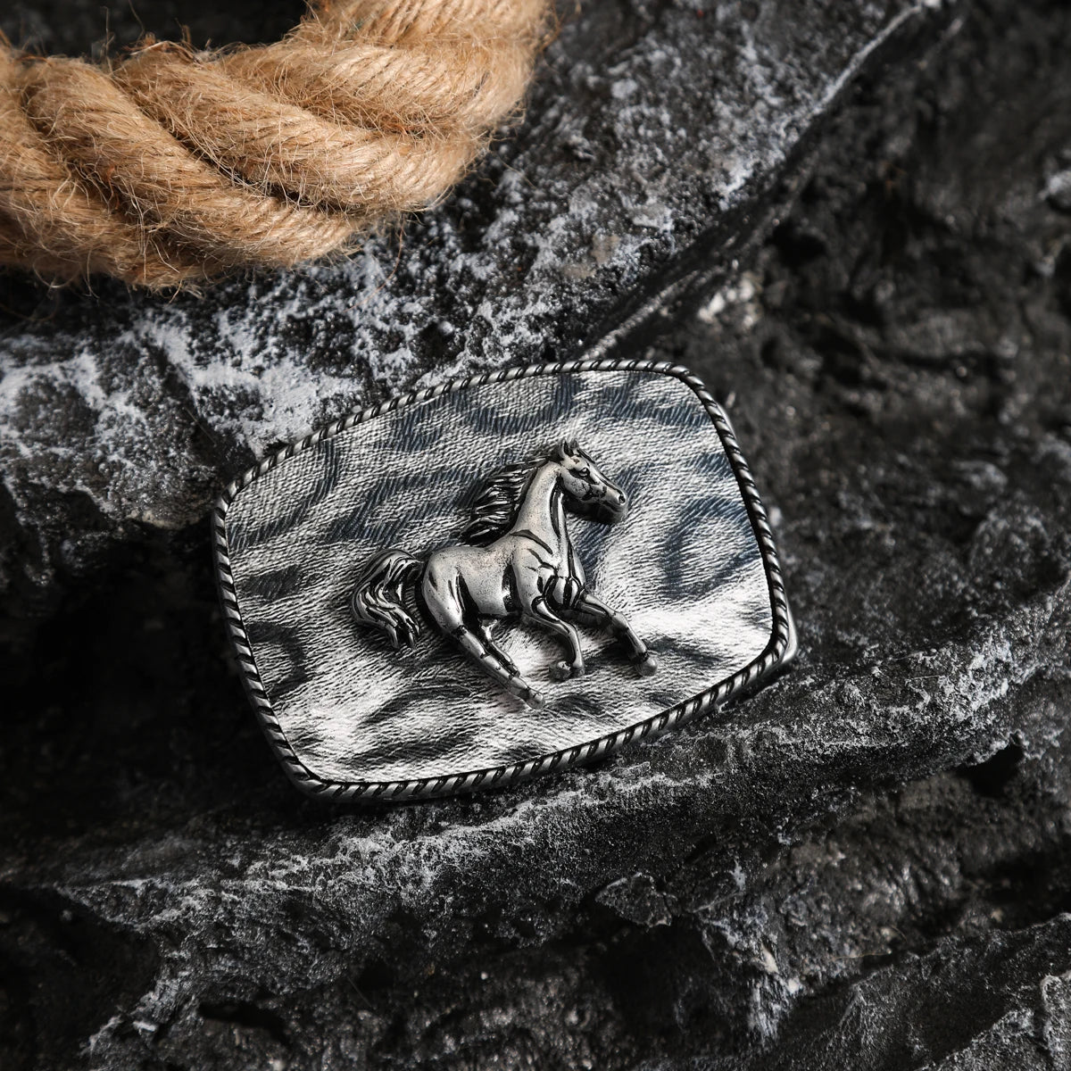 Einzigartige Western Gürtelschnalle aus Metall für besonderen Stil