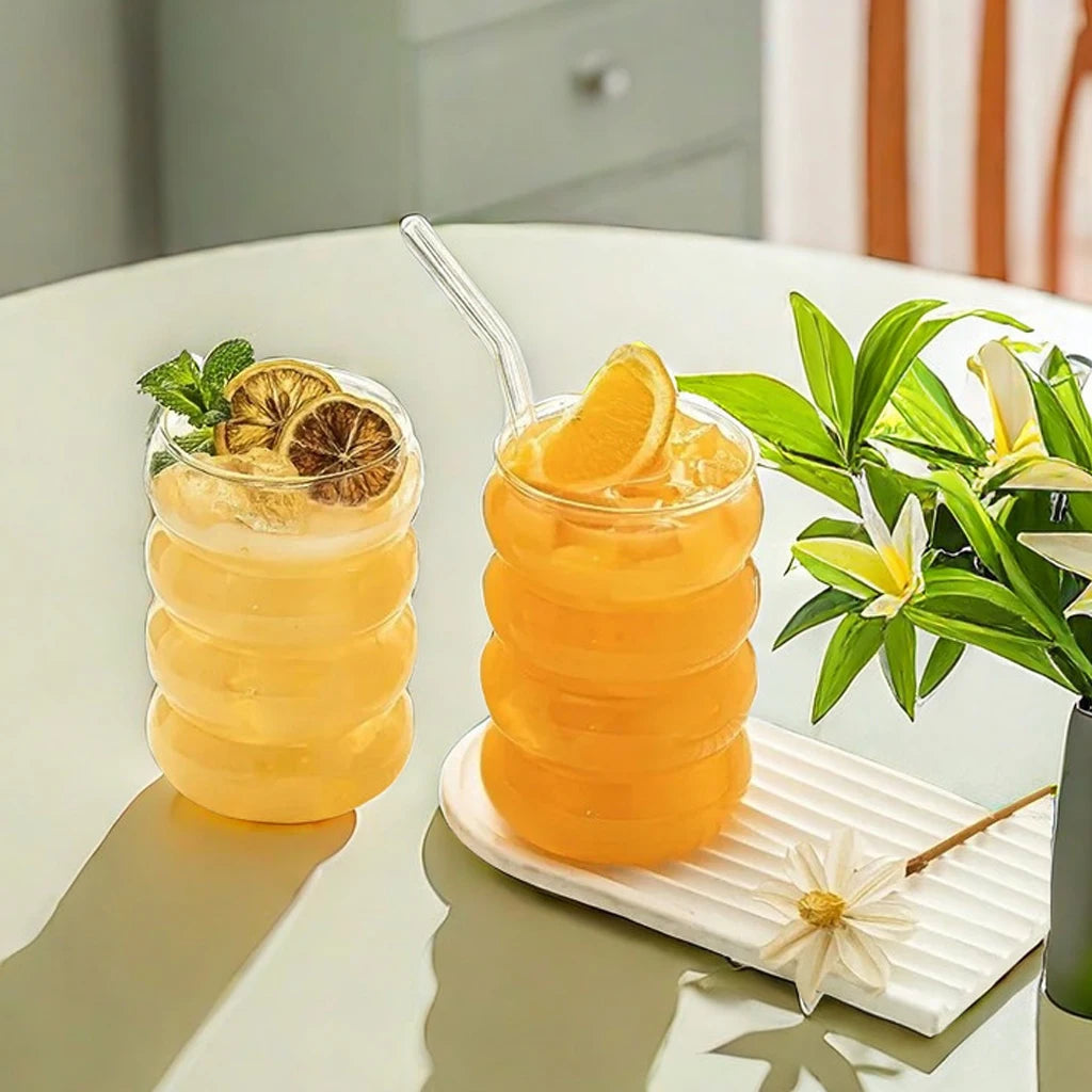 Set 4 kreative Glastassen mit Strohhalmen klar gerippt