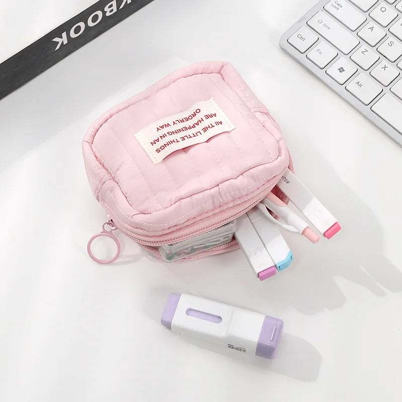 Kleine Kosmetiktasche mit Reißverschluss zum Organisieren