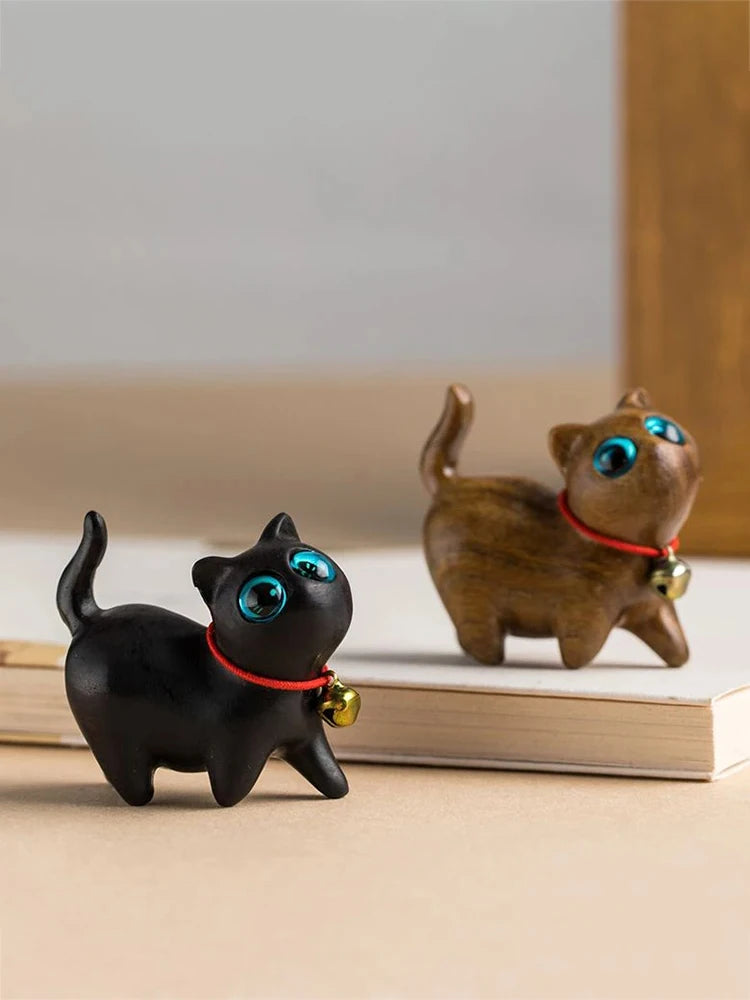 Handgeschnitzte Tierfiguren aus Naturholz – Katze & Hund Miniatur Deko