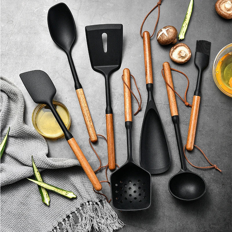 7 teiliges Silikon Kochwerkzeugset mit Holzgriff Schwarz für die Küche-Yabubest - Home & More