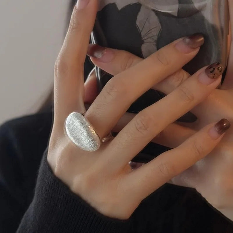 Offener 925 Silber Fingerring asymmetrisch oval matt verstellbar Damen