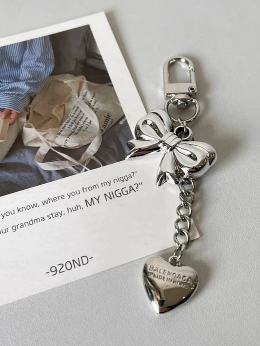 Vintage Metall Schlüsselanhänger mit Schleife Herz Stern Y2K Silber Farbe