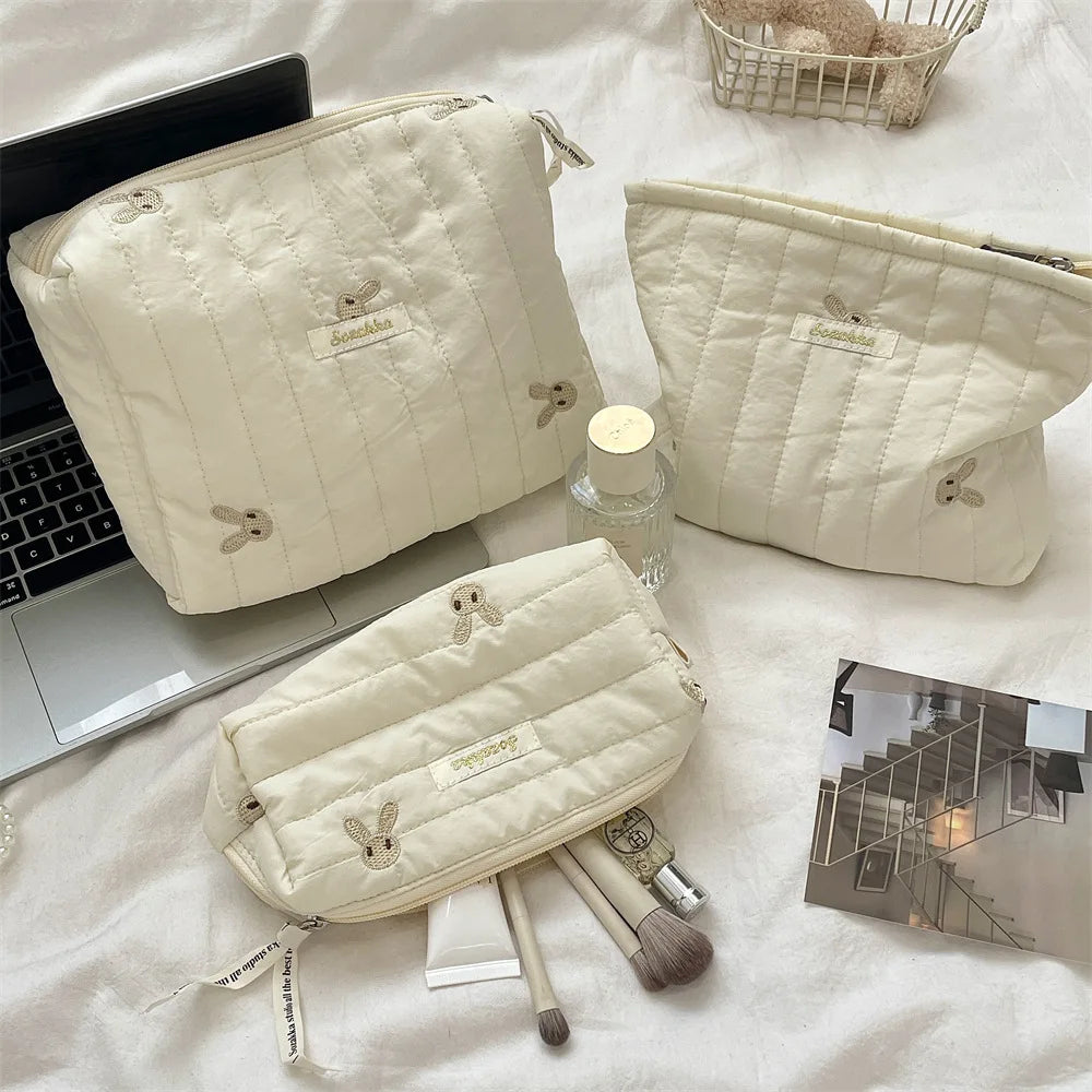 Praktische Kosmetiktasche aus weichem Baumwollstoff für Damen