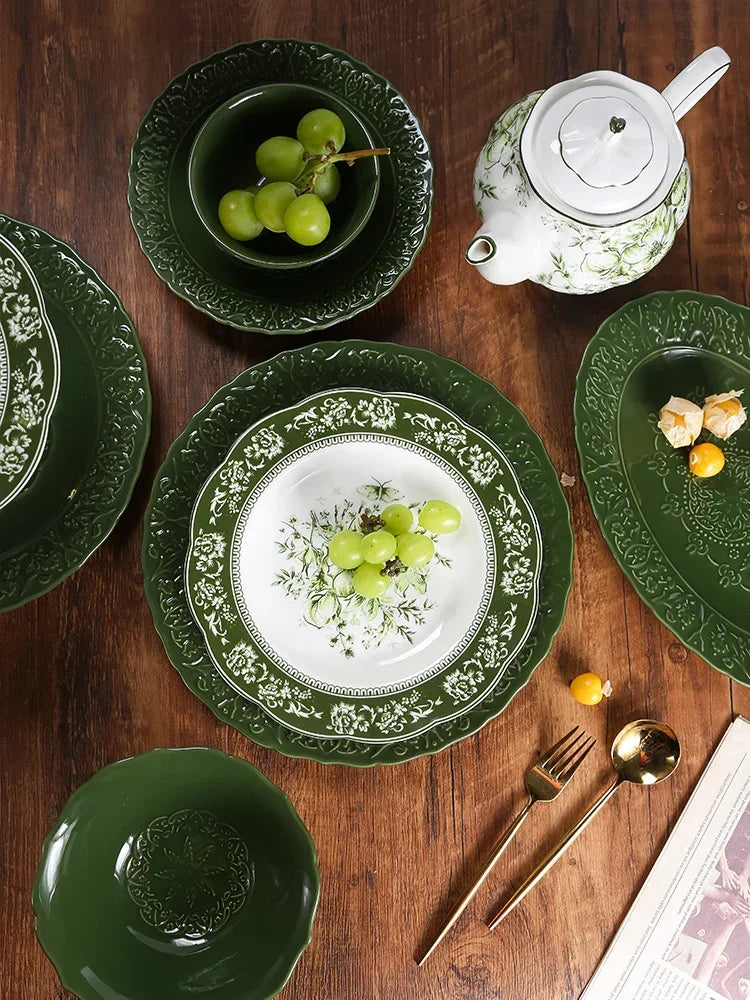 Retro Keramikgeschirr Set mit grünem Essteller und Suppenschüssel