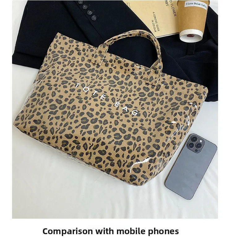 Leichte Damenhandtasche mit großem Fassungsvermögen im Leopardenmuster