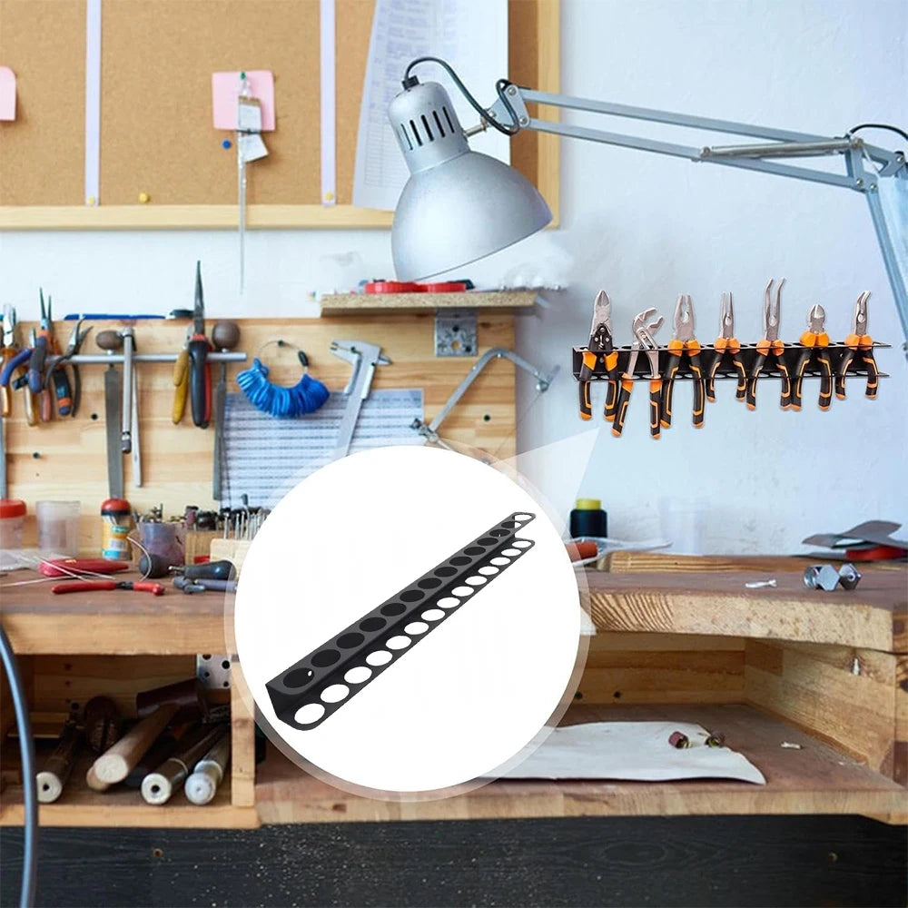 Platzsparend - Robust: Schwarzer Schraubendreher-Organizer für 14 Werkzeuge