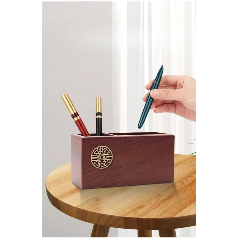 Handgeschnitzter Stifthalter aus Naturholz Schreibtisch Organizer