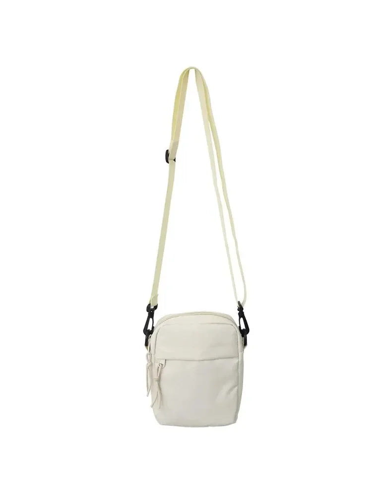 Moderne Nylon Umhängetasche für Damen und Herren im Sportstil