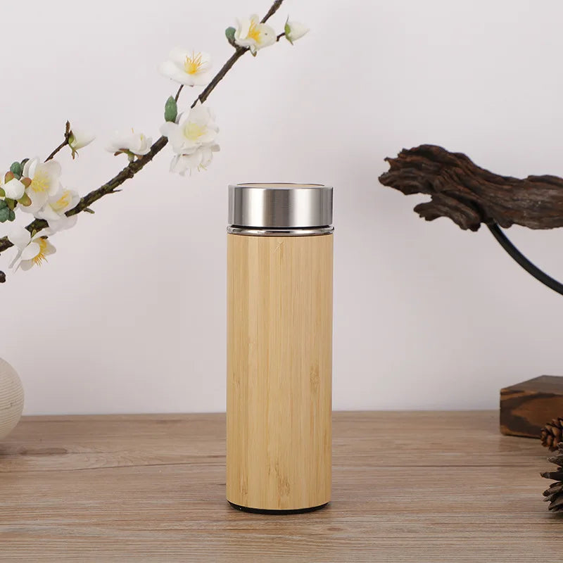 Isolierte Edelstahl-Thermoskanne mit Bambus - Temperaturdisplay