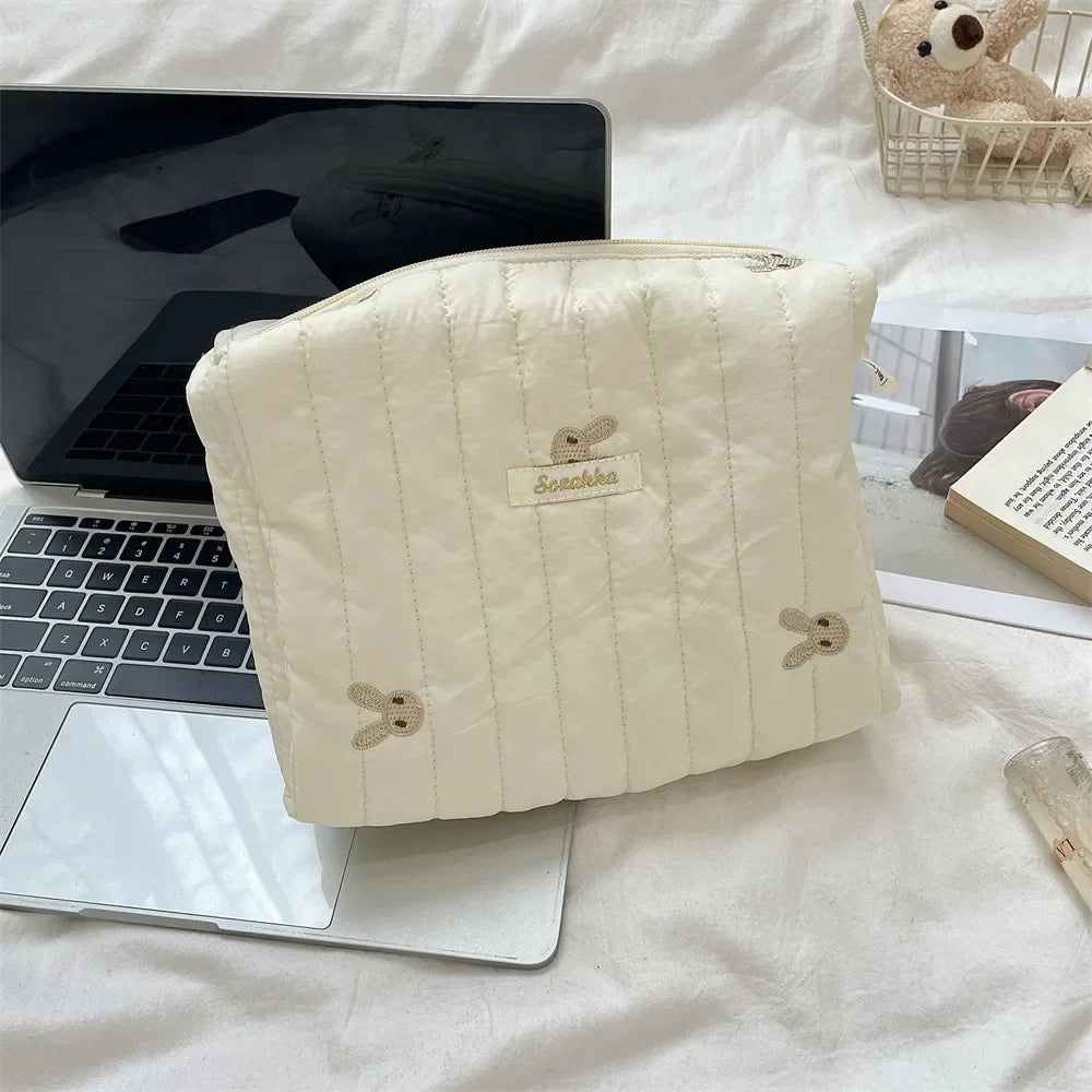 Praktische Kosmetiktasche aus weichem Baumwollstoff für Damen