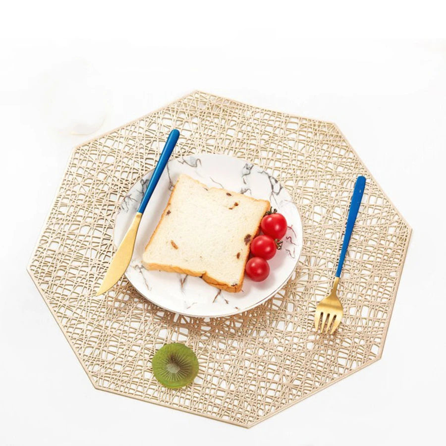 Goldene sechseckige PVC Tischsets hitzebeständig modernes Dekor