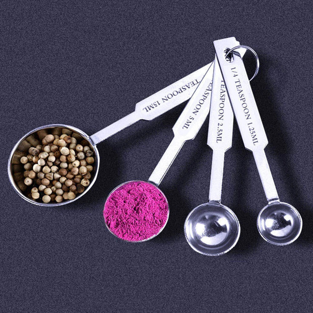 Stapelbare Messbecher und Löffel Set aus Edelstahl in 3 Größen