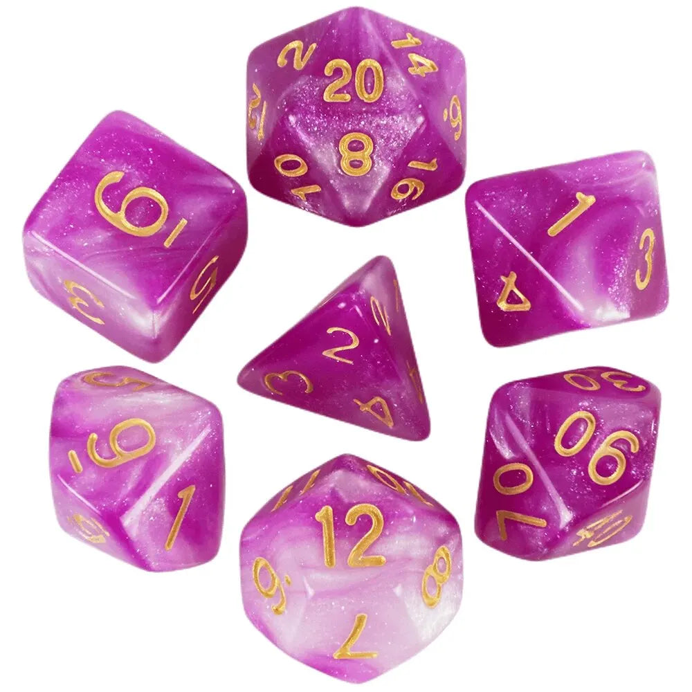 Polyedrisches Würfelset mit Galaxie Design für fesselnde Brettspiele