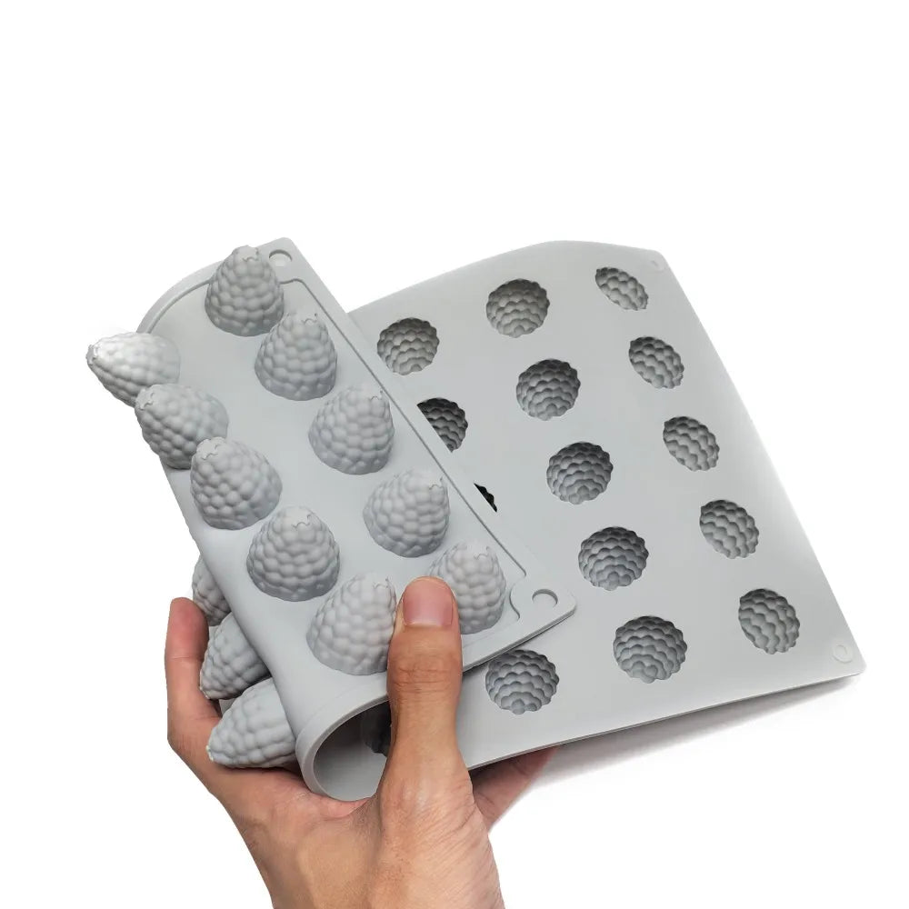 Kreative 35-Zellen Himbeer-Silikonform – Flexibel, hygienisch - langlebig für Fondant