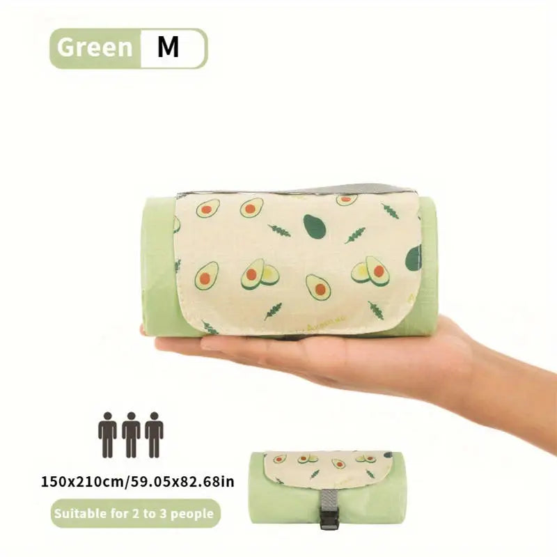 Wasserdichte faltbare Picknickmatte im praktischen Taschenformat