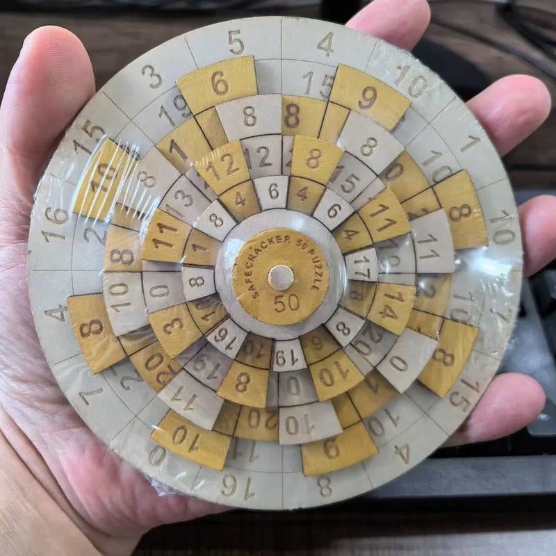 Fesselndes Holzpuzzle: Logik und Spaß für jedes Alter