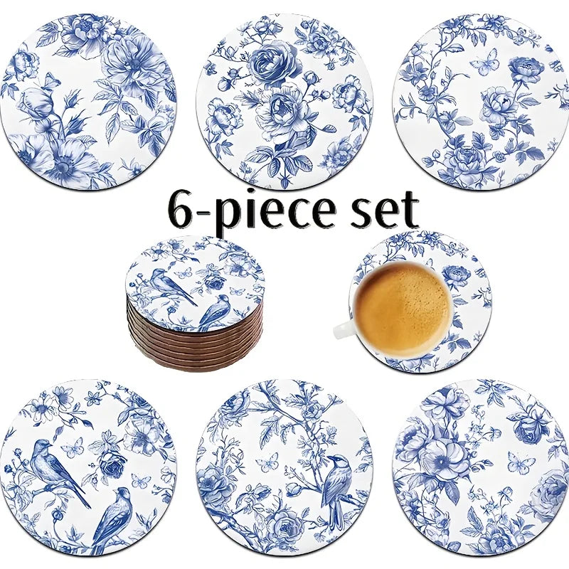 Runder Holzuntersetzer mit blau weißem Muster für stilvolle Tischdekoration