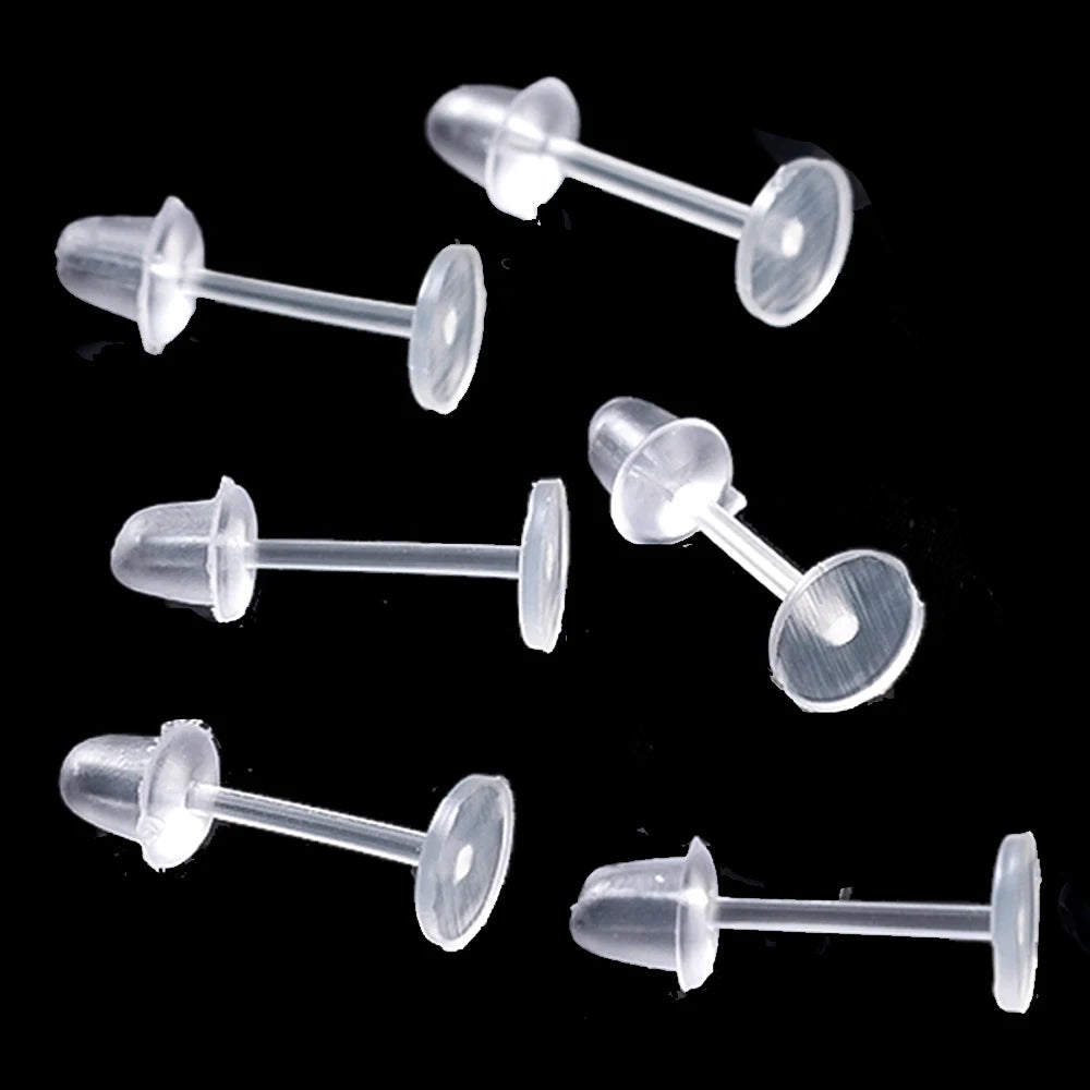 Klar transparente Ohrstecker aus flexiblem Kunststoff für empfindliche Ohren