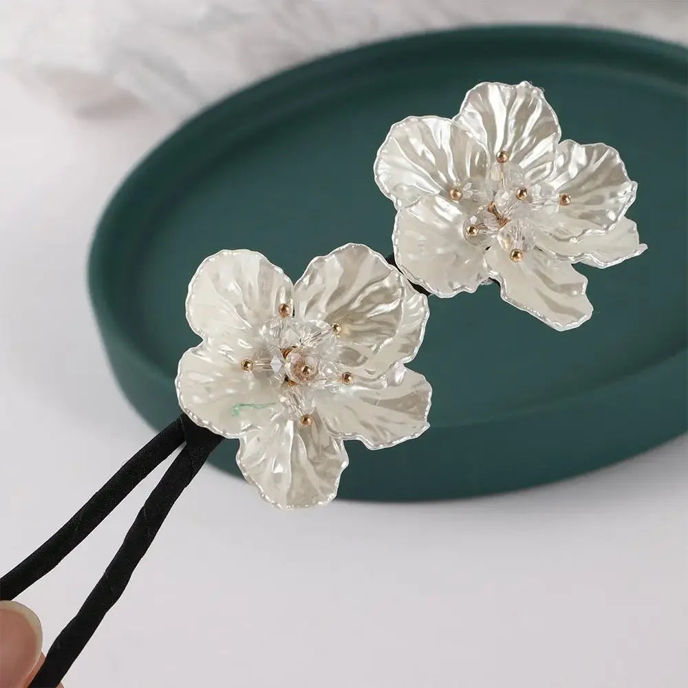 Blumenförmiger Magic Bun Maker Haarstyling Helfer für Frauen