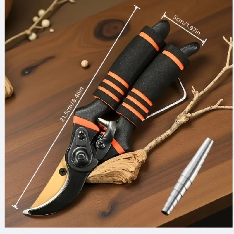 Robuste Gartenschere mit Anti Rutsch Griff für präzises Schneiden