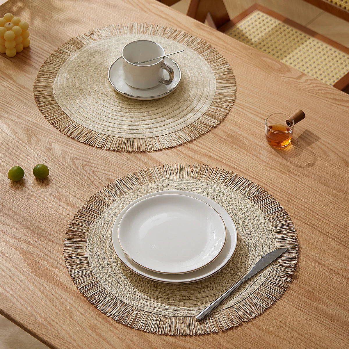 Rundes Tischset aus Papiergewebe im Nordic Stil – Beige Untersetzer