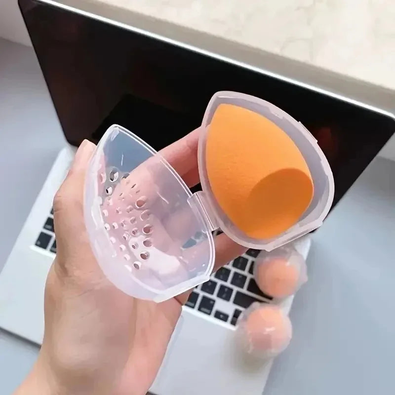 Hygienisch - Praktisch: Tragbare Make-Up Schwamm Box aus Kunststoff, 8 cm kompakt