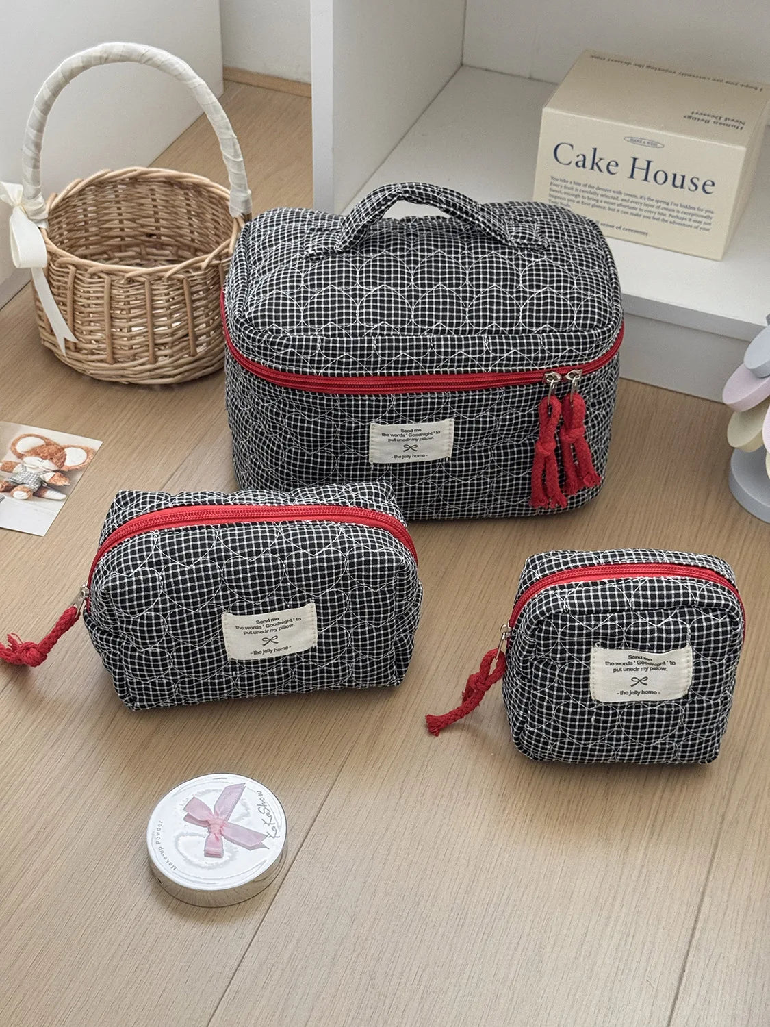 Gesteppte herzförmige karierte Damen Kosmetiktasche große Kapazität