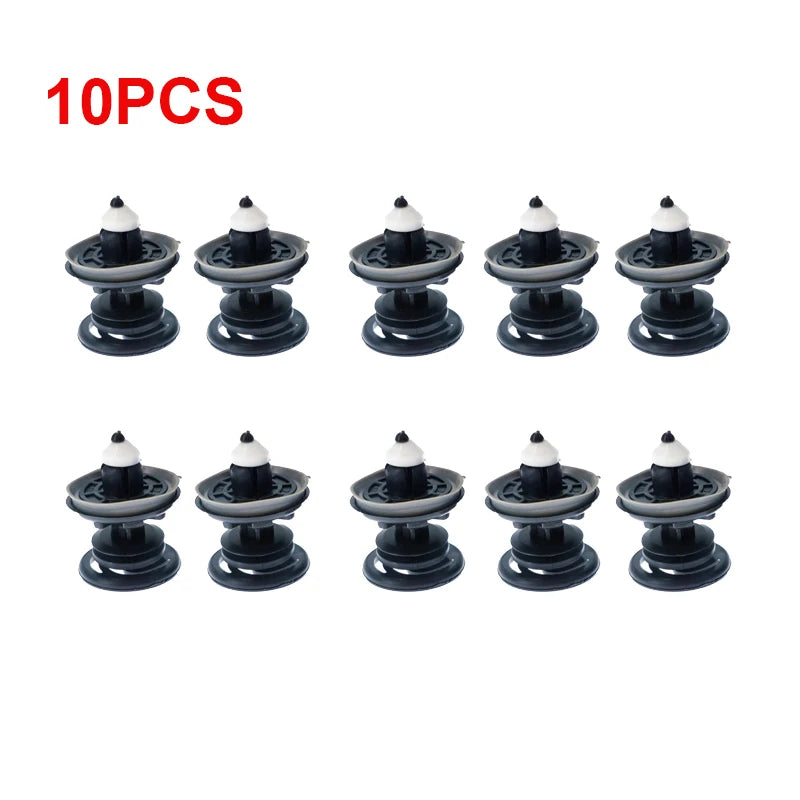 Praktische Befestigungsclips für Innentürverkleidung im Automobil