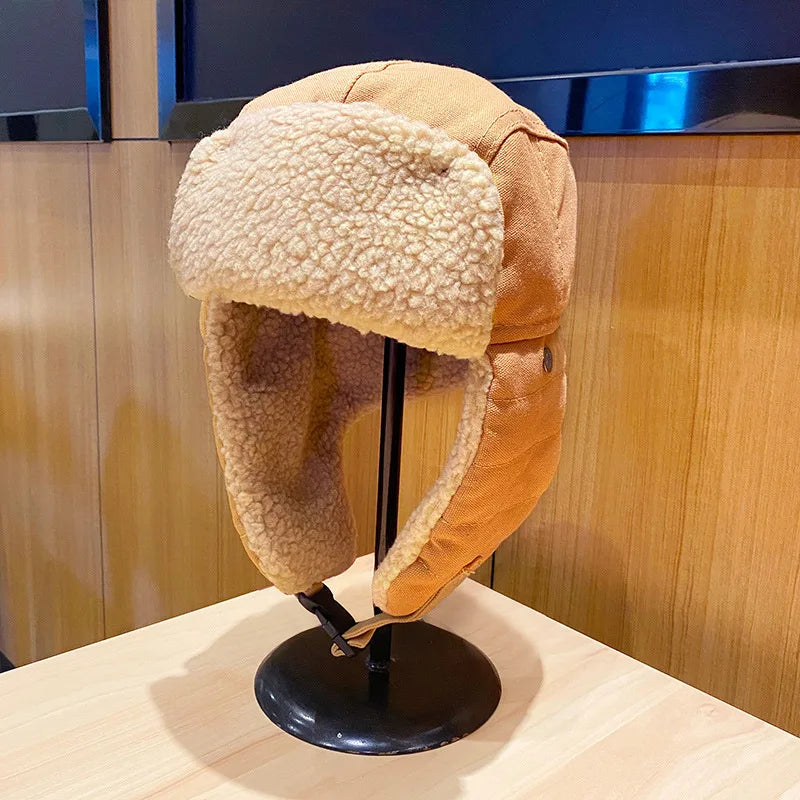 Warme Wintermütze mit Ohrenklappen und Fauxpelz für Outdoor-Schutz